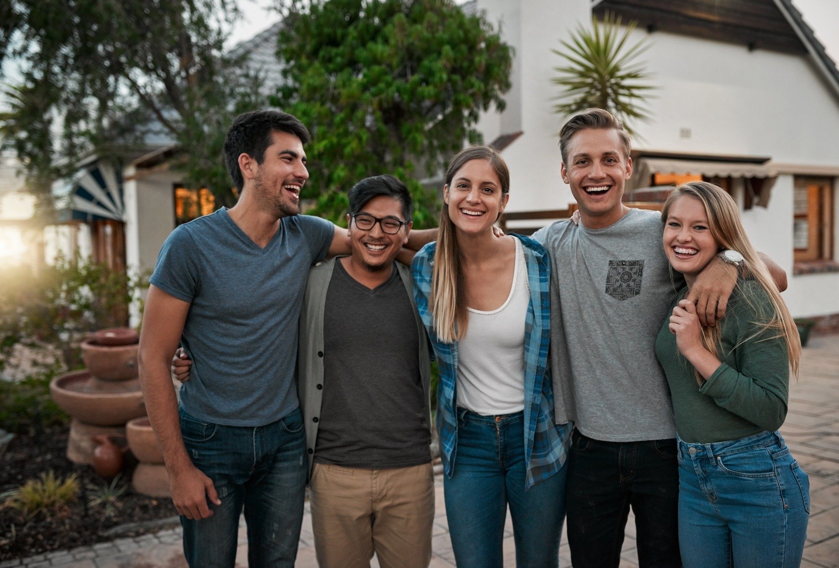 portrait-of-a-group-of-cheerful-young-friends-stan-2023-11-27-04-49-24-utc